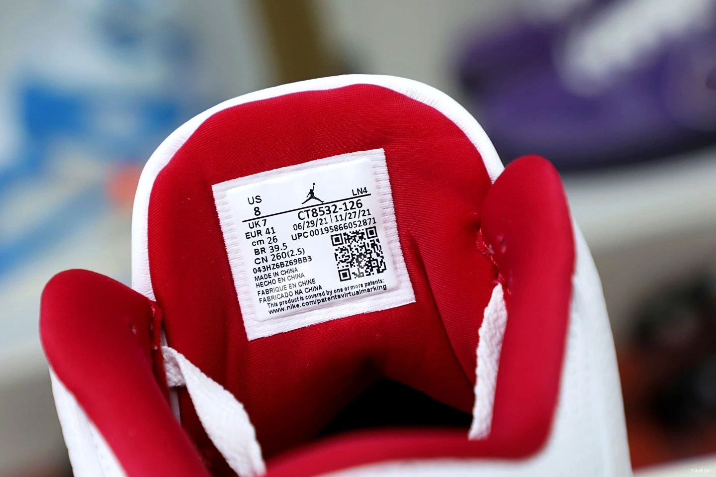 Jordan Red(CT8532-126）  3 Cardinal Retro Air 1230